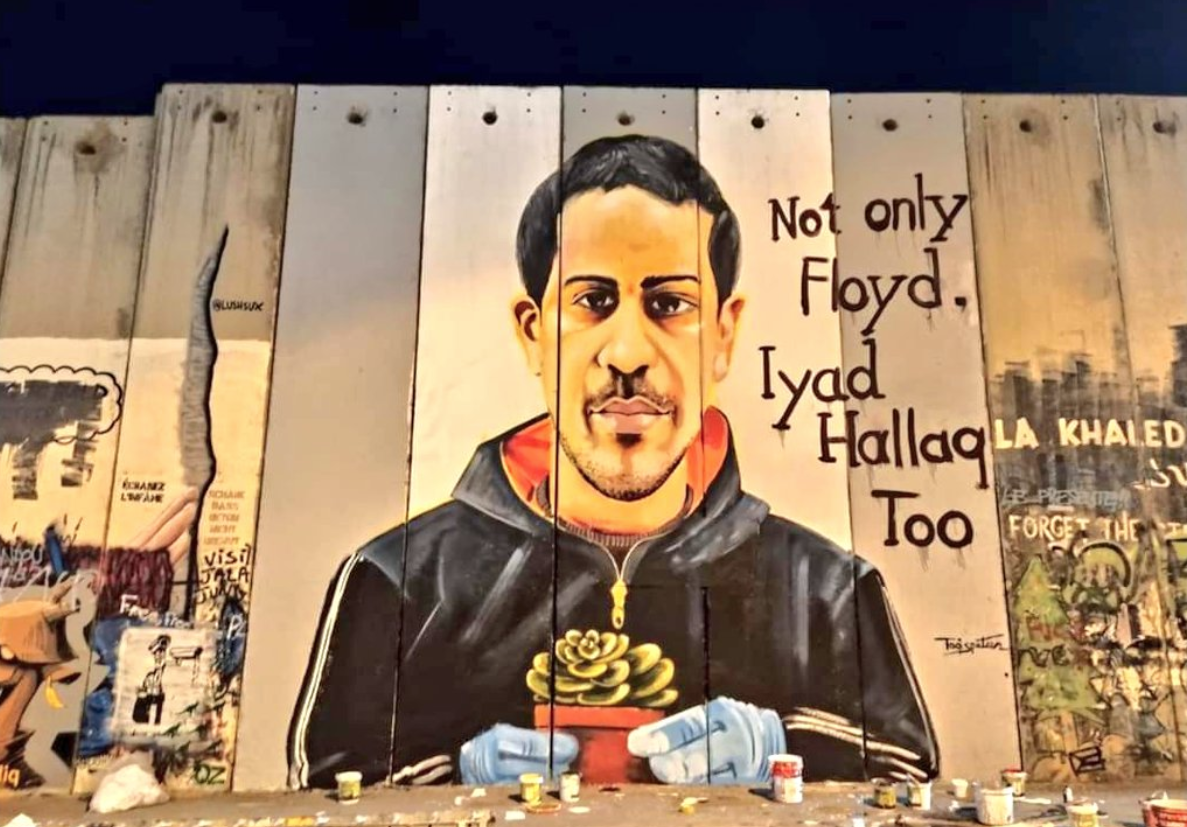 الاحتلال يكافئ ضابطاً قتل شاباً فلسطينياً مصاباً بالتوحد! رُقّي لرتبة “رقيب” رغم استمرار محاكمته