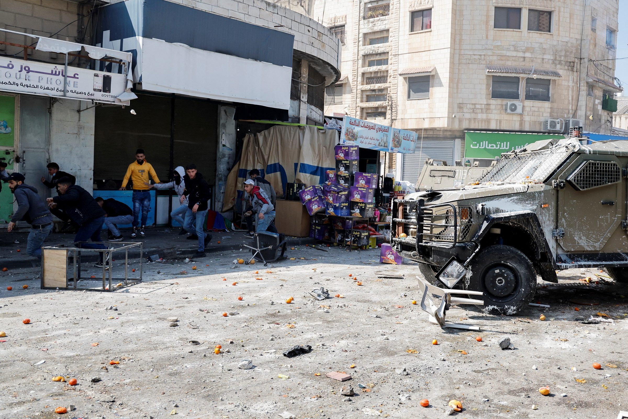 اقتحام جيش الاحتلال الإسرائيلي مدينة نابلس/ رويترز