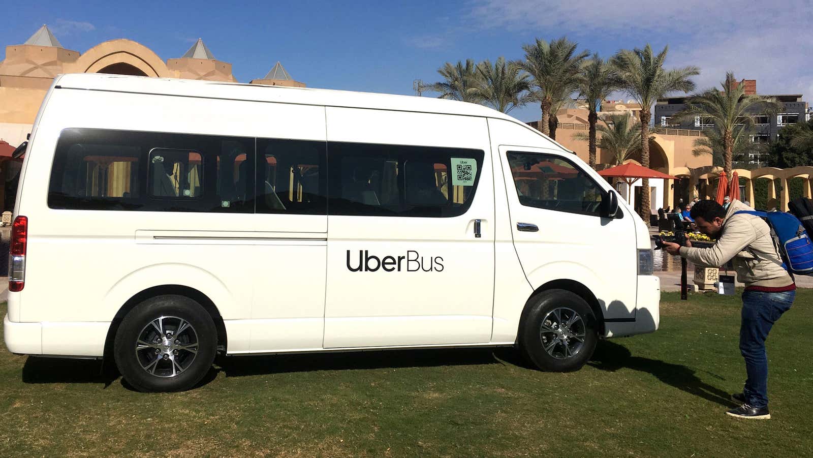 الحكومات العربية نجحت بتقليل عدد الموظفين لديها استجابة لصندوق النقد.. ولكن بأي ثمن وهل قدمت بديلاً؟