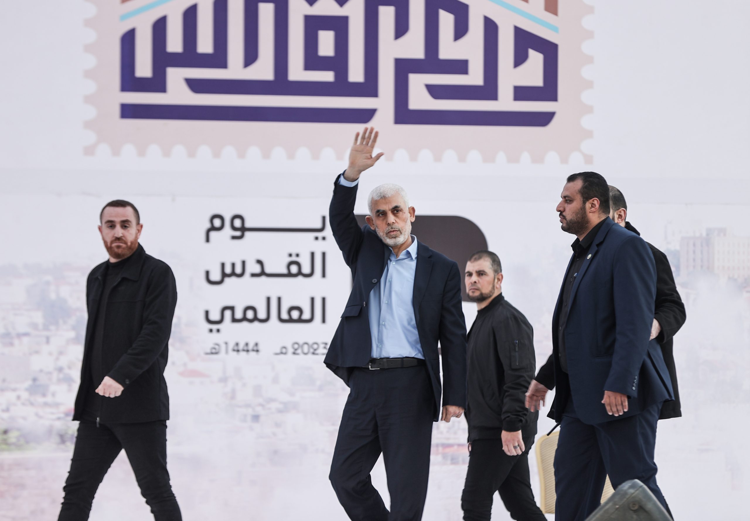 هجمات سيبرانية تتعرض لها شركات إسرائيلية.. وحماس تحذّر الاحتلال من المساس بالمسجد الأقصى