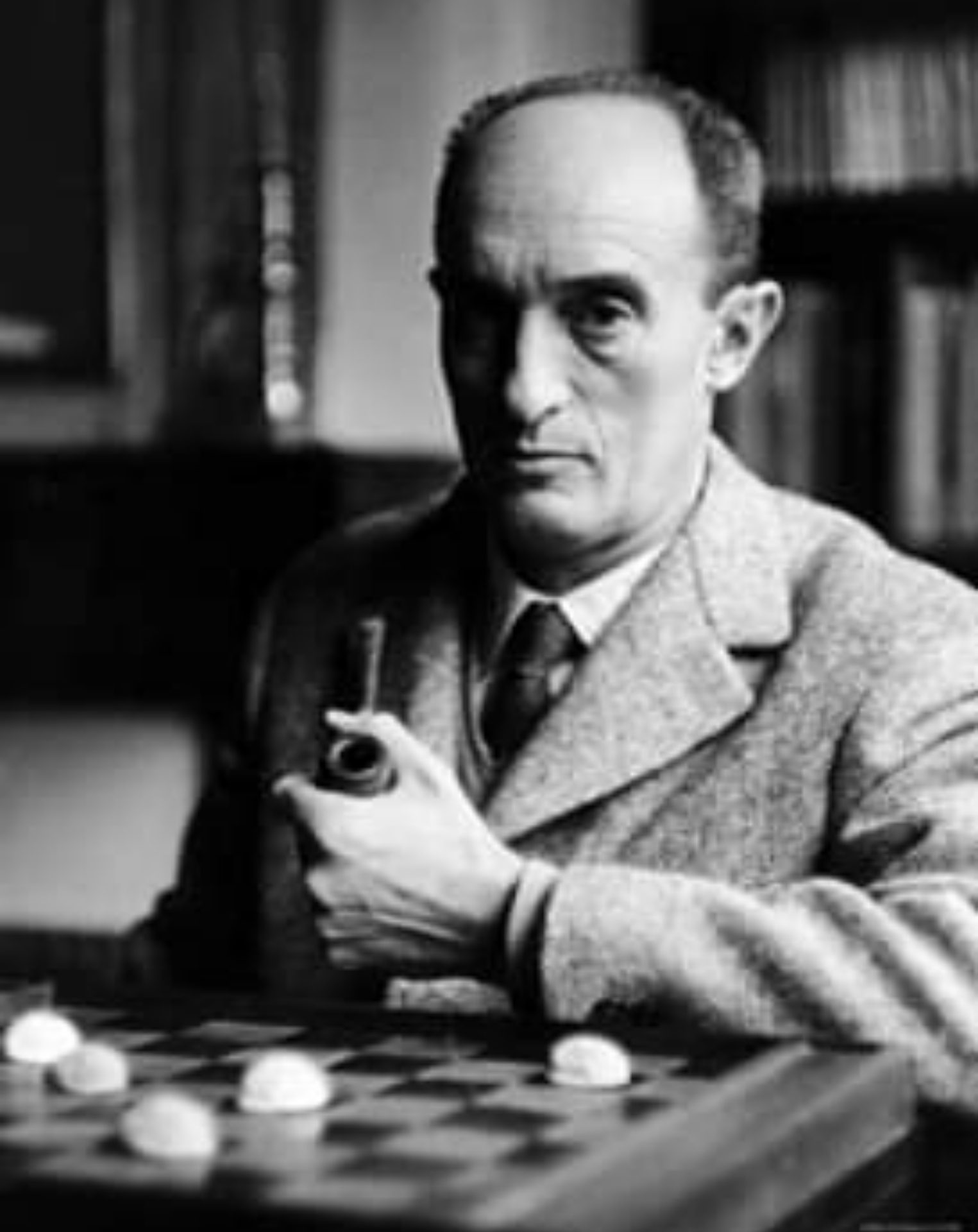 تغيّرت حياته مع اندلاع الحرب/ الصورة من تويتر