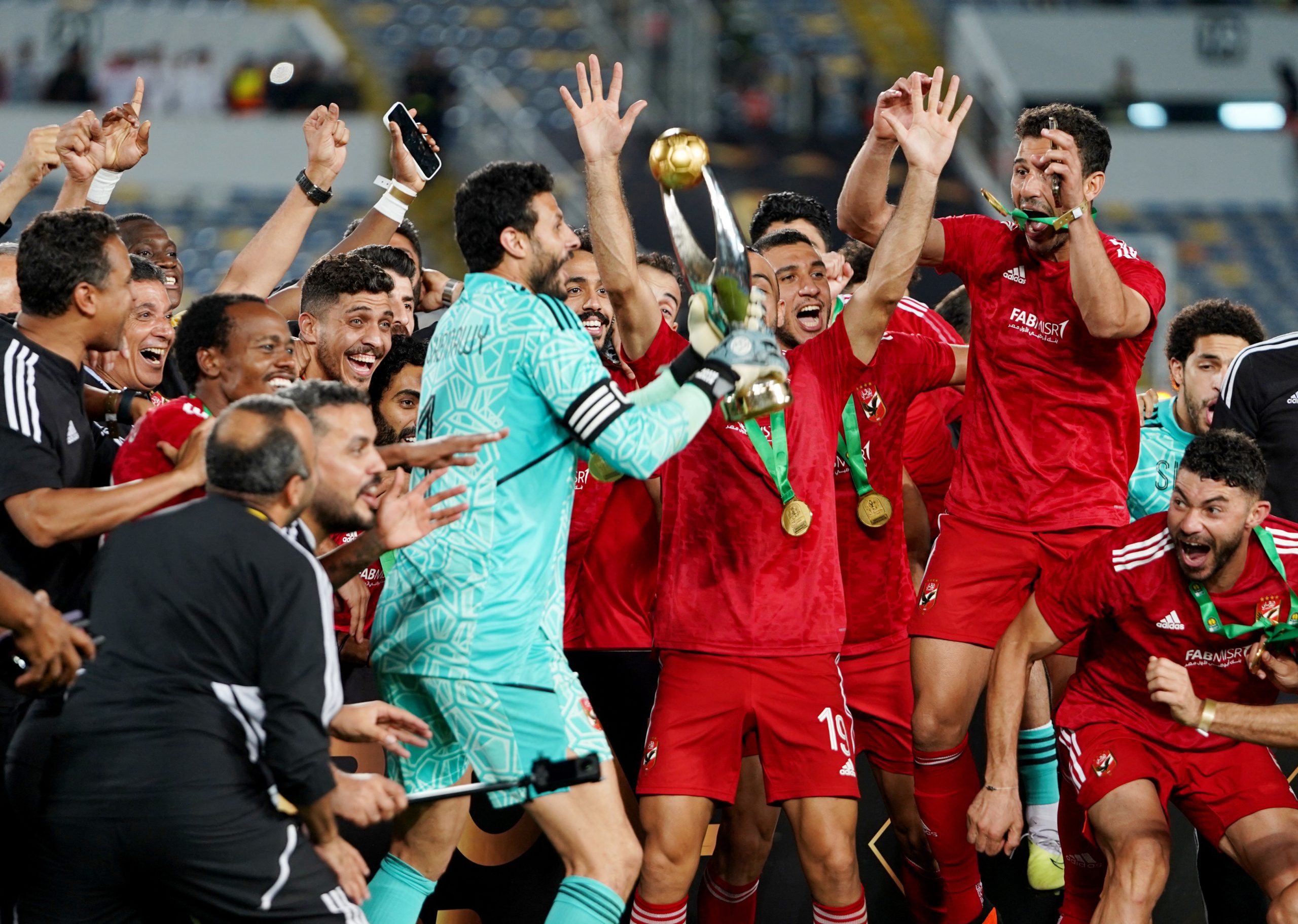 الأهلي يحرز لقب دوري أبطال إفريقيا للمرة 11 في تاريخه (رويترز)