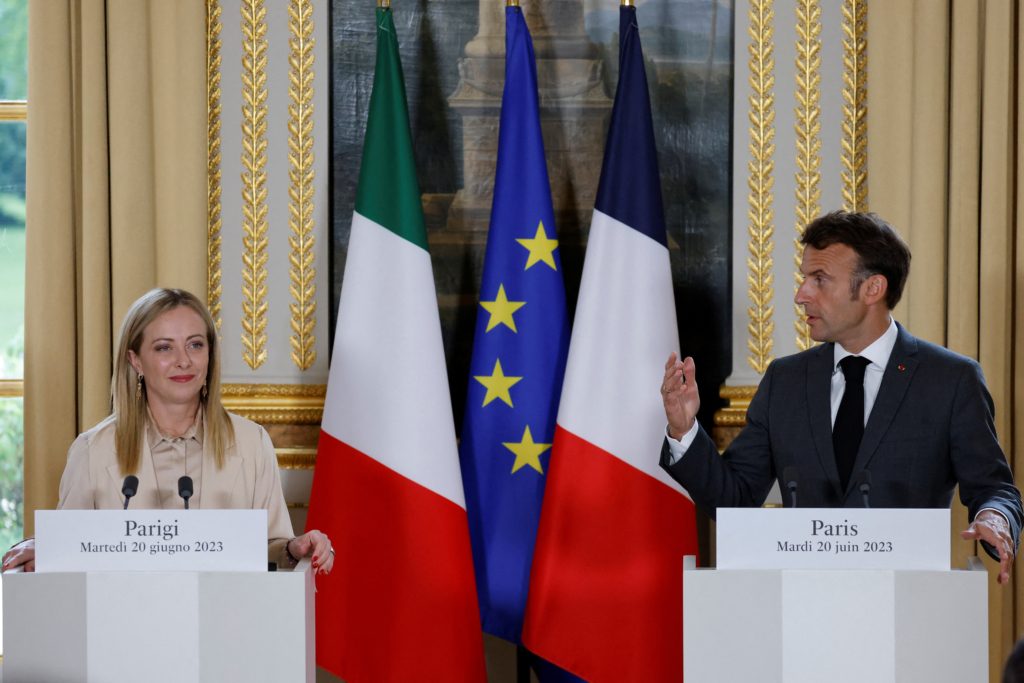 فرنسا إيطاليا هجرة 