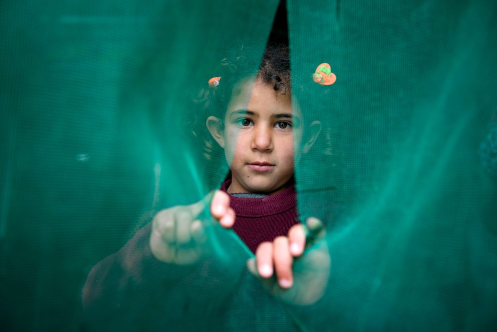 يعاني أطفال طالبي اللجوء من أعراض انسحاب تام من النشاطات الحياتية الأساسية - ShutterStock