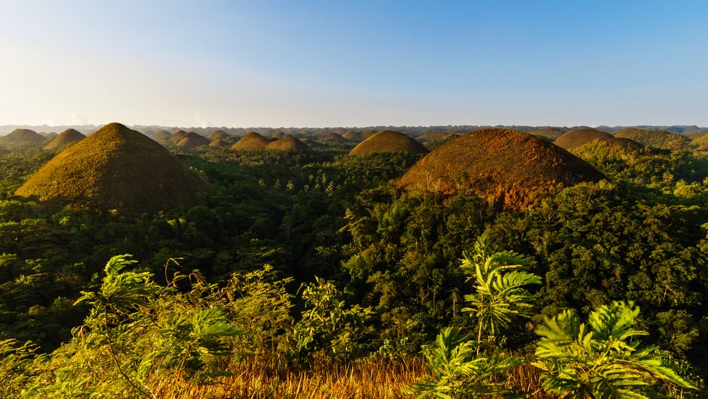 تلال الشوكولاتة