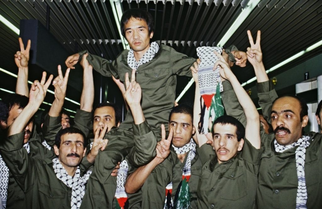 عملية مطار اللد