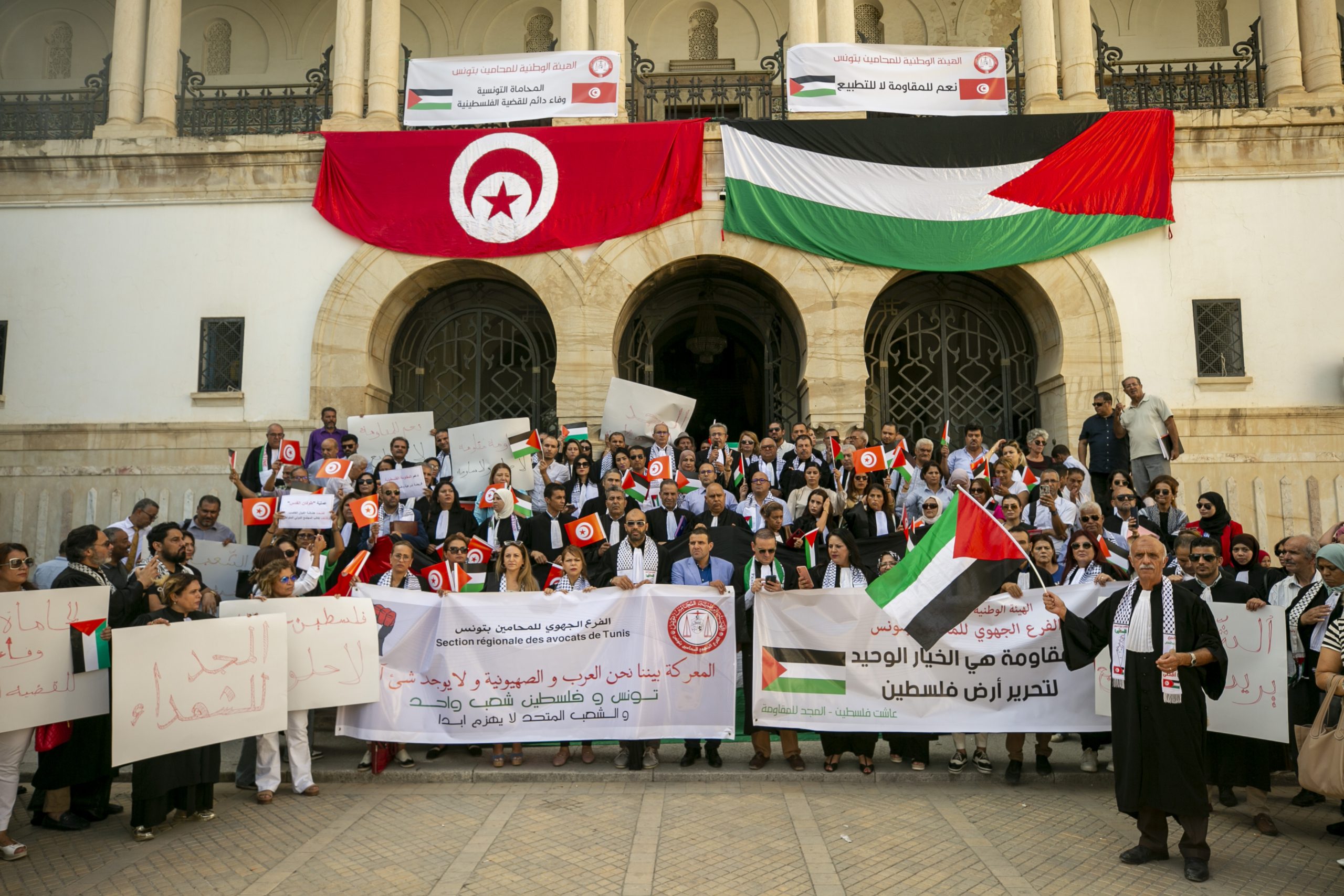 محامون في تونس يتظاهرون دعما للمقاومة في فلسطين/الأناضول