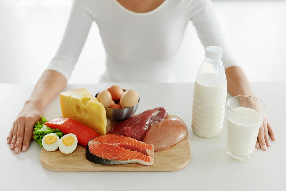 هل تناول السمك والحليب يسبب البهاق؟| shutterstock