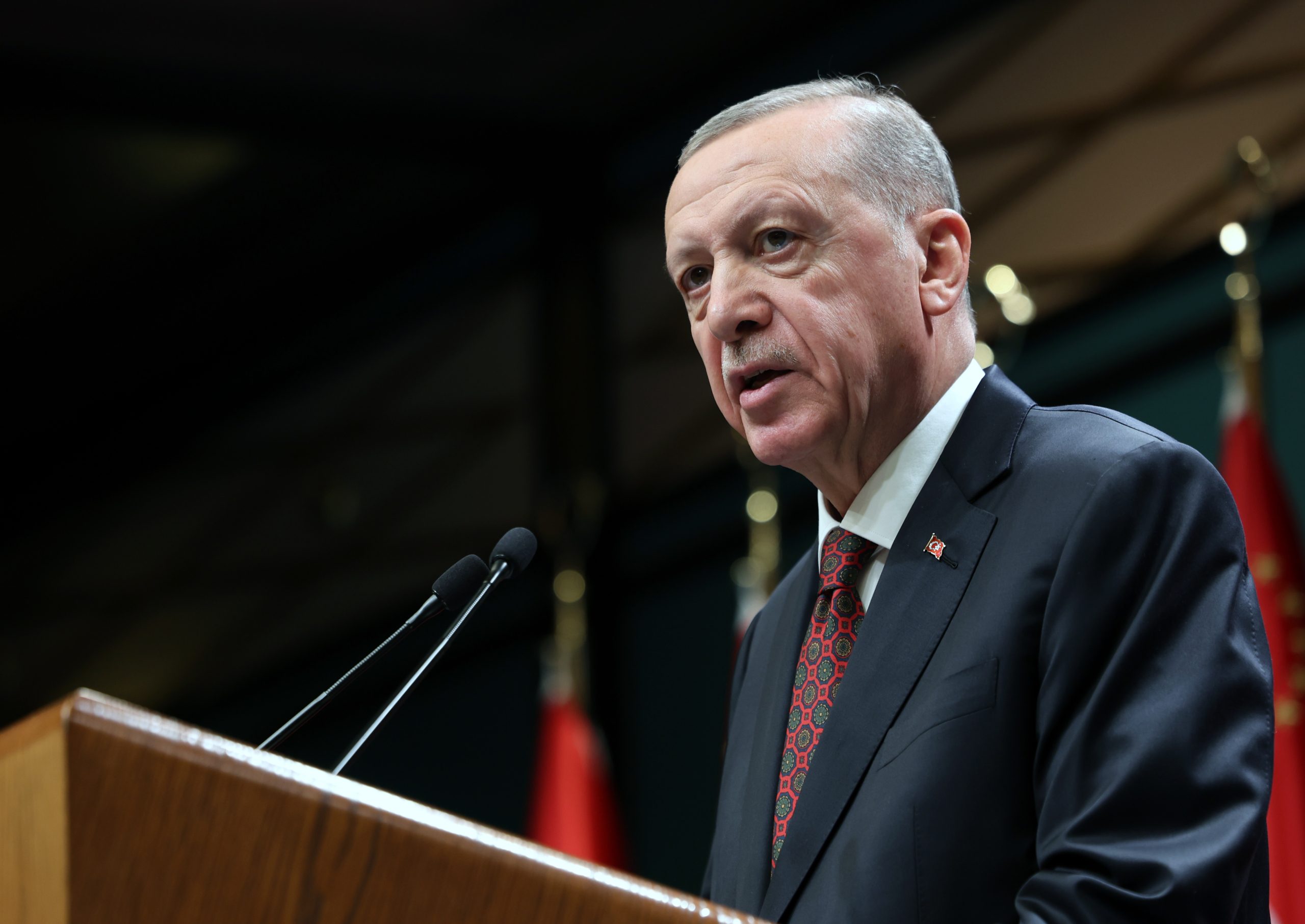 أردوغان: نتابع اتفاق الأسرى بشكل مشترك مع قطر.. ومجموعة دول إسلامية تضغط لوقف إطلاق النار بغزة