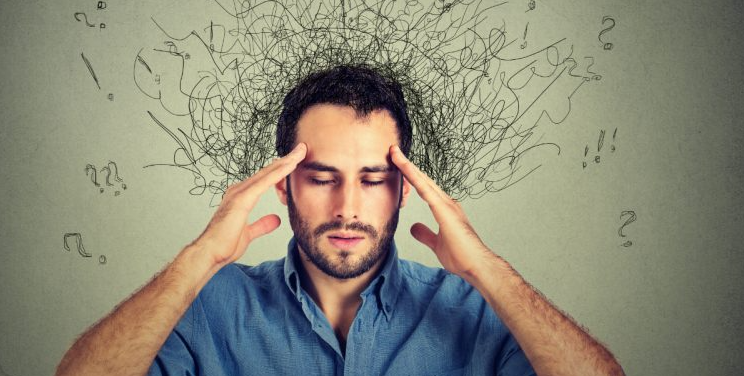 علامات التكرار القهري /وسائل التواصل