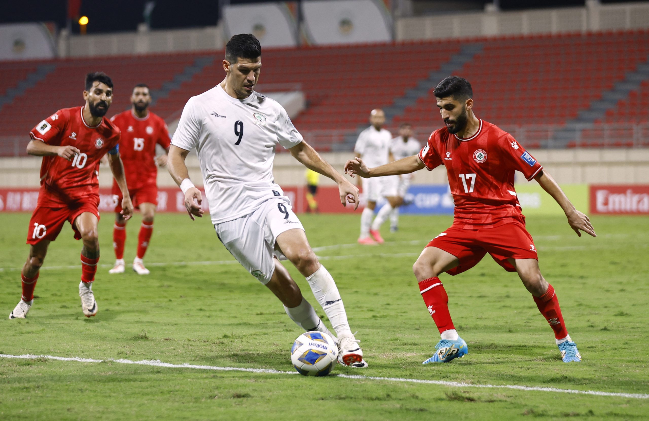 تامر صيام لاعب منتخب فلسطين - رويترز