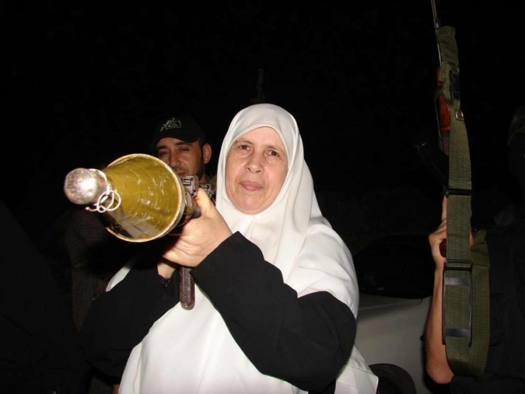 خنساوات فلسطين