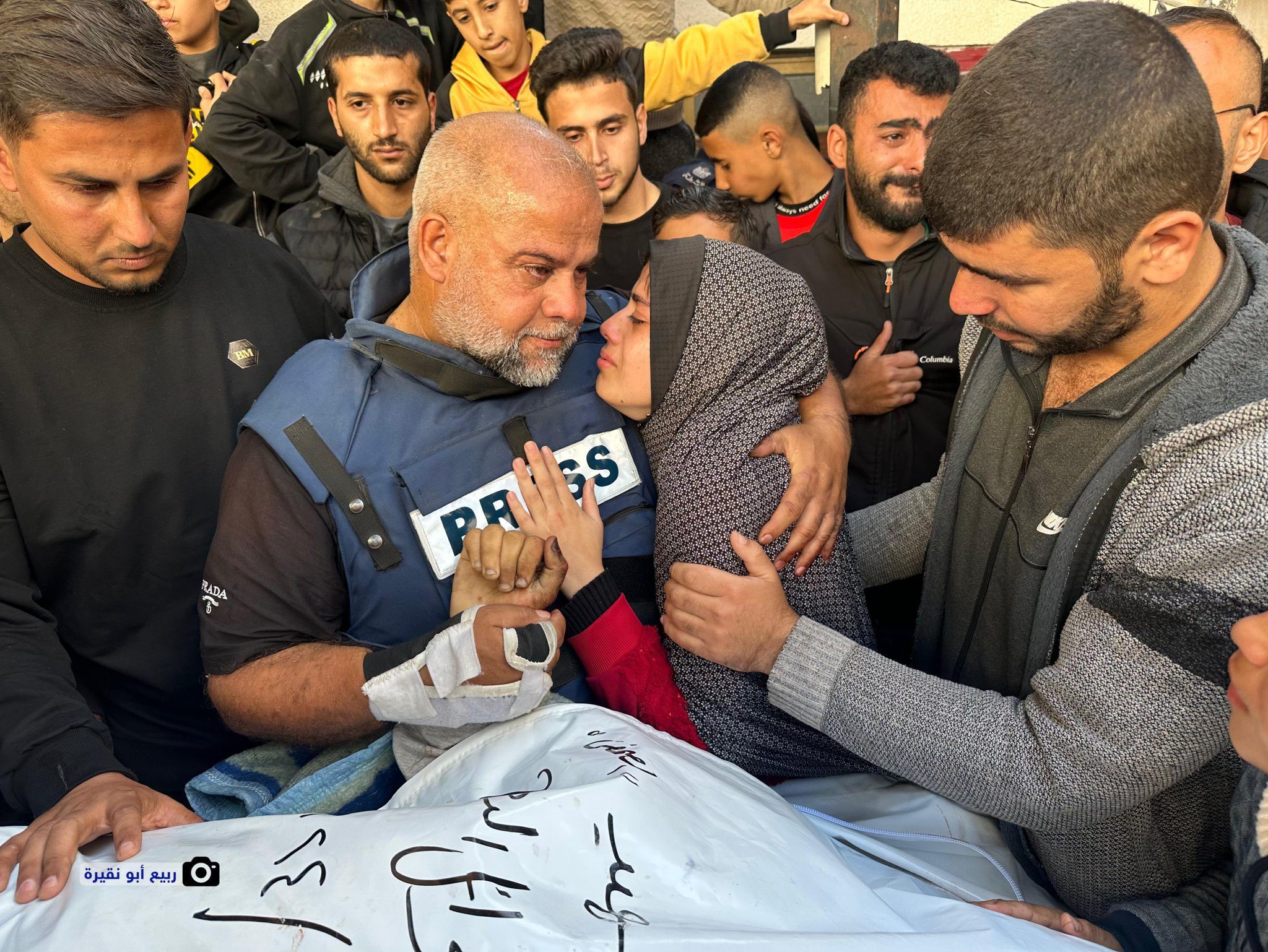 قصفت طائرات الاحتلال سيارة تقل حمزة نجل وائل الدحدةح جنوب قطاع غزة/ منصة إكس