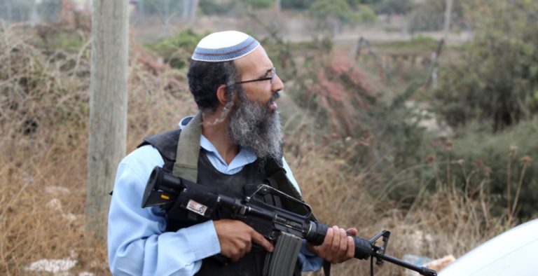 تهديدات بالقتل تلاحق مخرج إسرائيلي بسبب فيلم عن فلسطين