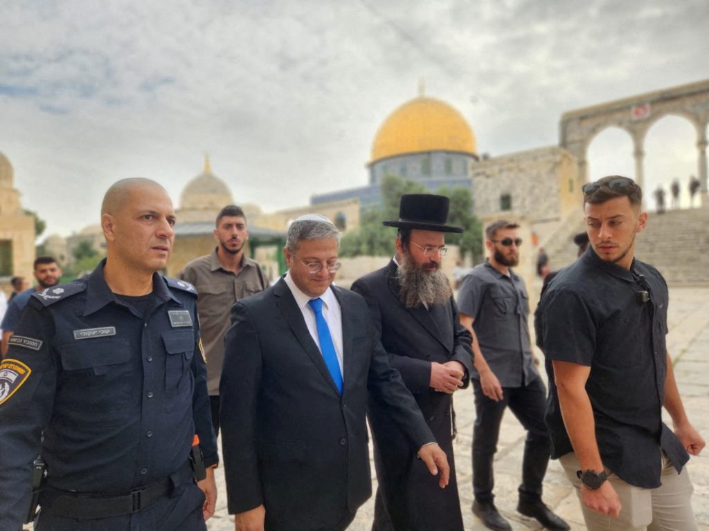 وزير إسرائيلي يدعو إلى محو شهر رمضان