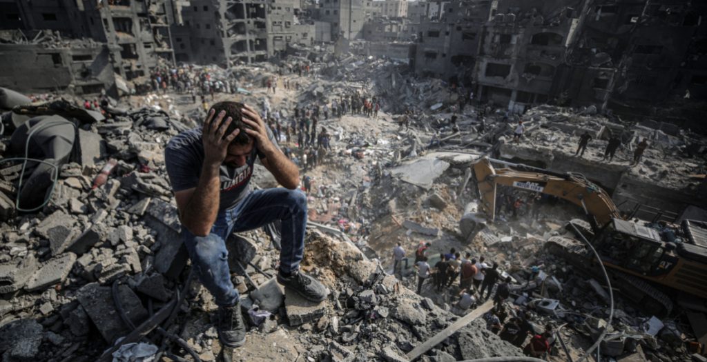 رايتس ووتش تتهم الاحتلال بانتهاك القانون الدولي بغزة