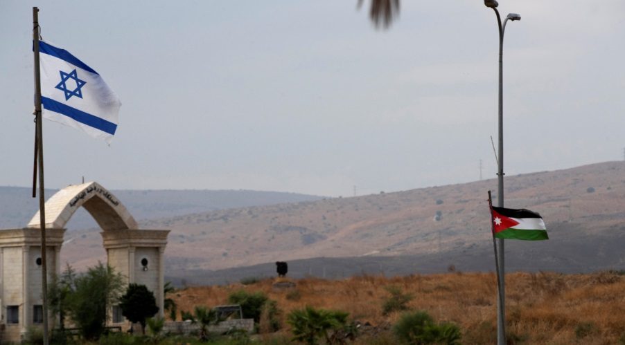 إذاعة جيش الاحتلال: مسلح دخل من الأراضي الأردنية وأطلق النار على دورية إسرائيلية