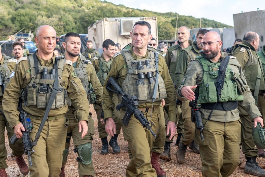 إعلام عبري يتوقع استقالة رئيس أركان جيش الاحتلال