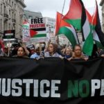 أكثر من ربع مليون متظاهر يحيون الذكرى الـ76 للنكبة في لندن.. المشاركون طالبوا بوقف تسليح إسرائيل