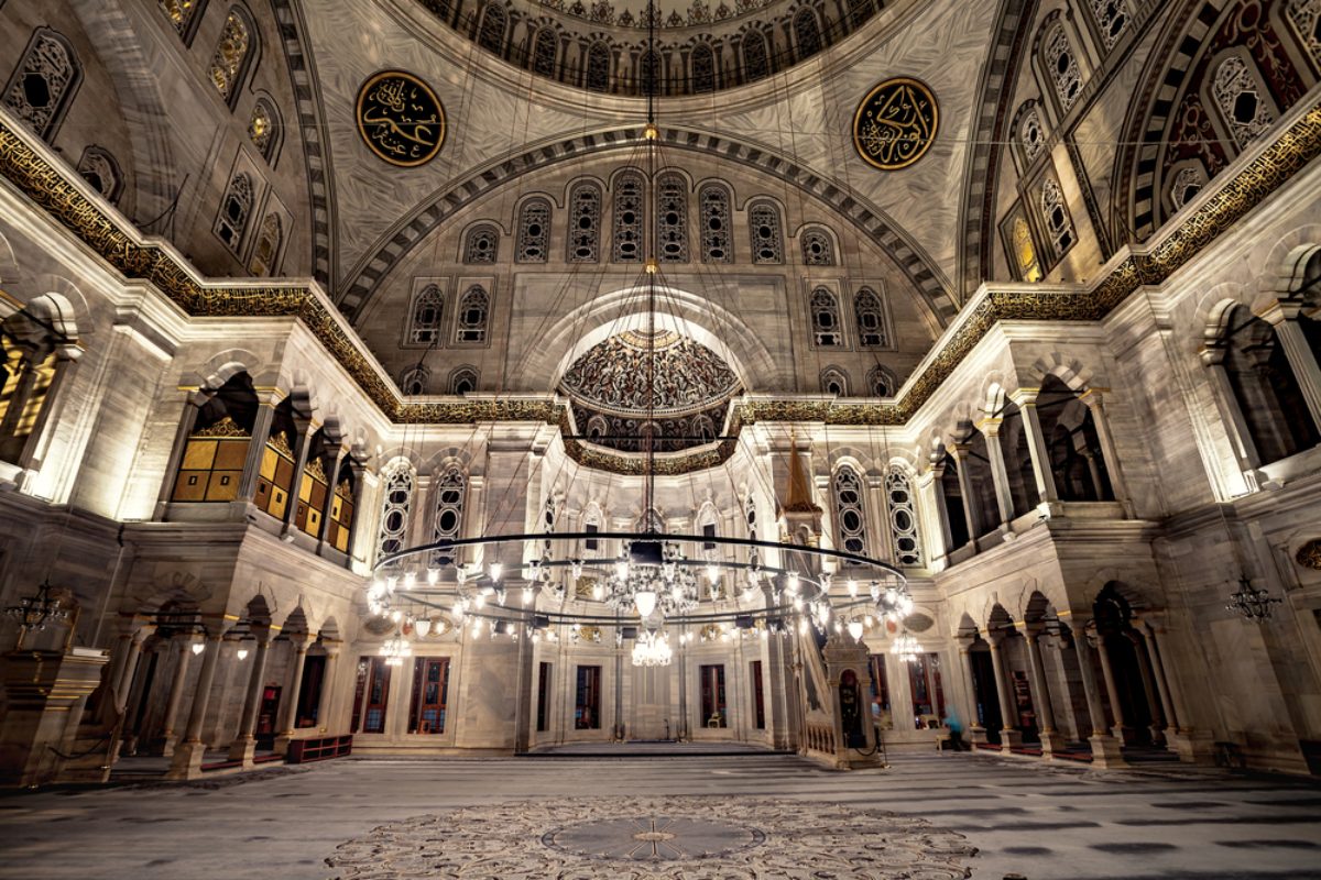 سب الخلفاء الراشدين