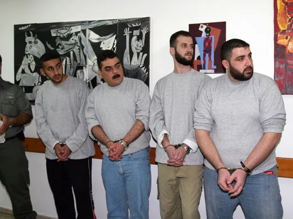 أسرى لبنانيون أفرج عنهم في يوليو/تموز 2008  - Getty