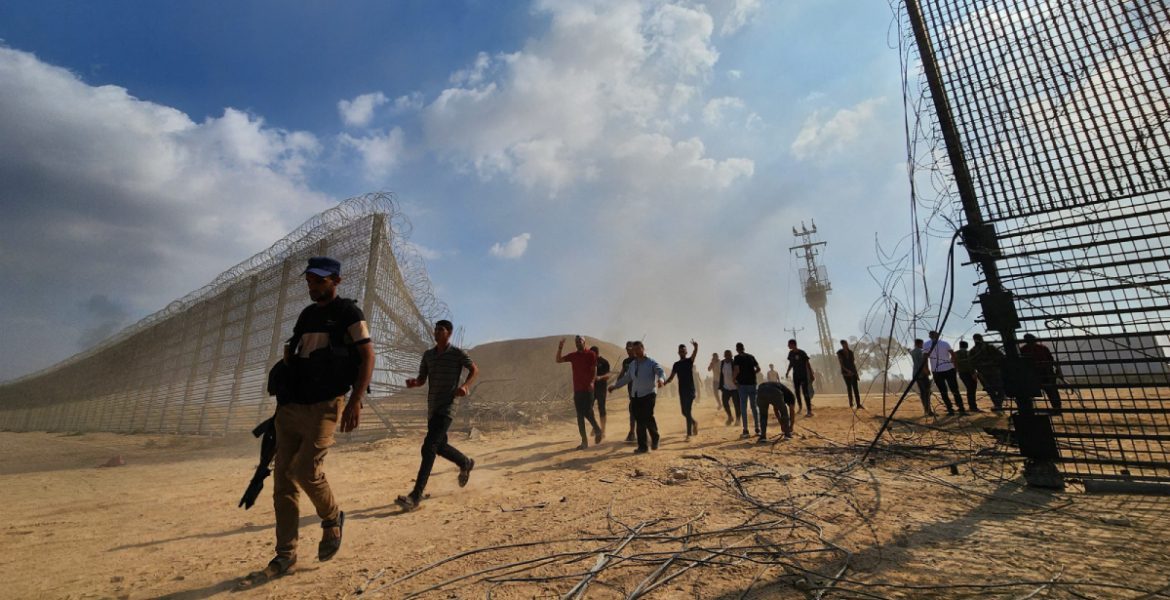 هيئة بث الاحتلال تزعم وجود وثيقة توقعت أحداث 7 أكتوبر.. وهذا كان موقف الجيش الإسرائيلي والمخابرات منها
