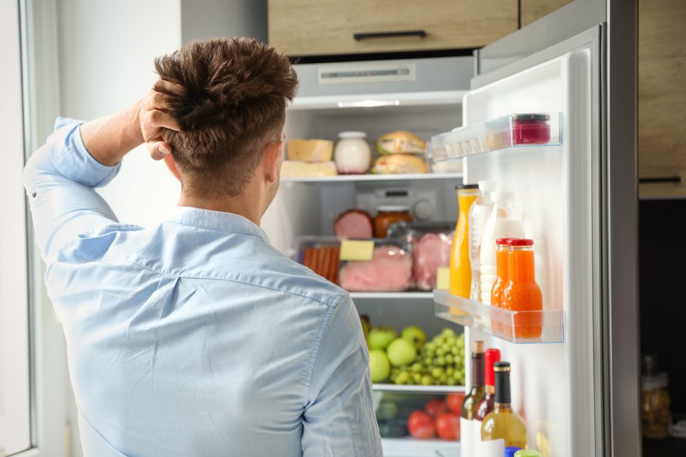 عدم القدرة على تنازل الطعام في فصل الصيف| shutterstock