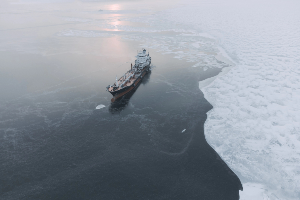 سفينة في طريق بحر الشمال الروسي / تاس 