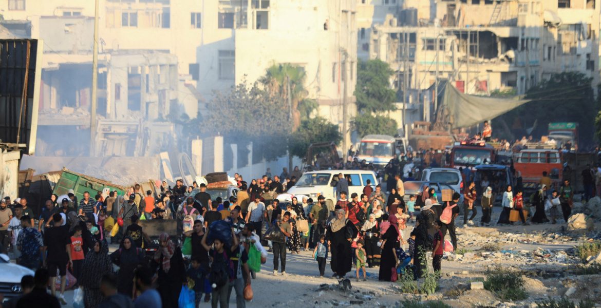 “ستستدرجهم لأفخاخ الموت”.. “حكومة غزة” تحذر الفلسطينيين من دعوة إسرائيل سكان المدينة للنزوح جنوبا