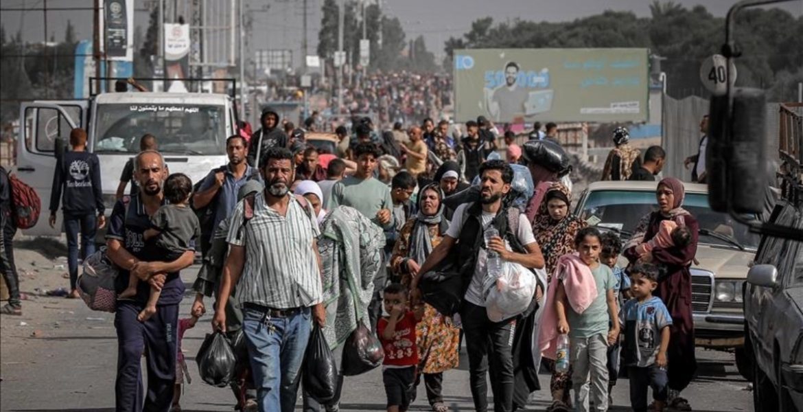 مهن جديدة فرضها الاحتلال على غزة