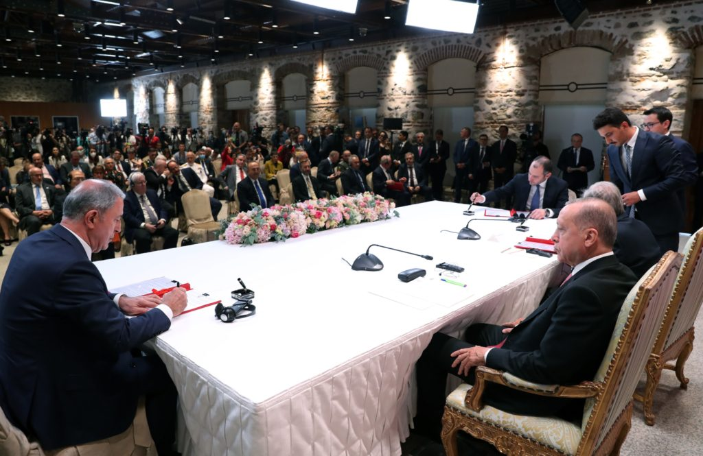 إسطنبول تجمع موسكو وكييف.. كل ما تريد معرفته عن أول مفاوضات مباشرة بين الطرفين لإنهاء الحرب