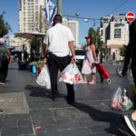 حرمان من الملاجئ ووقف توريد الوقود.. فلسطينيو الداخل يدفعون ثمن العنصرية الإسرائيلية 
