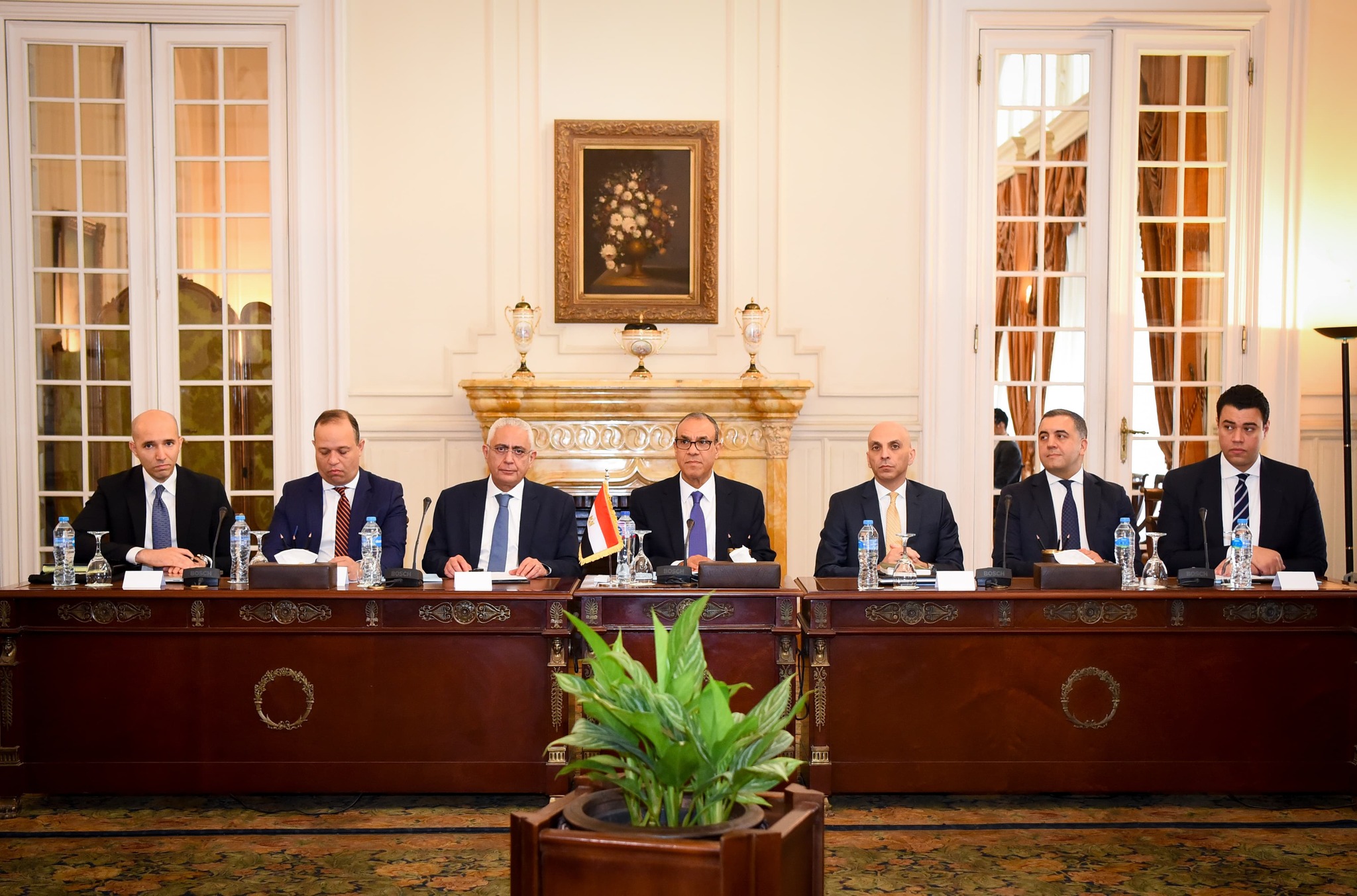 عودة الآلية الثلاثية لدول جوار ليبيا تدعم مسار البعثة الأممية/ الخارجية المصرية على فيسبوك